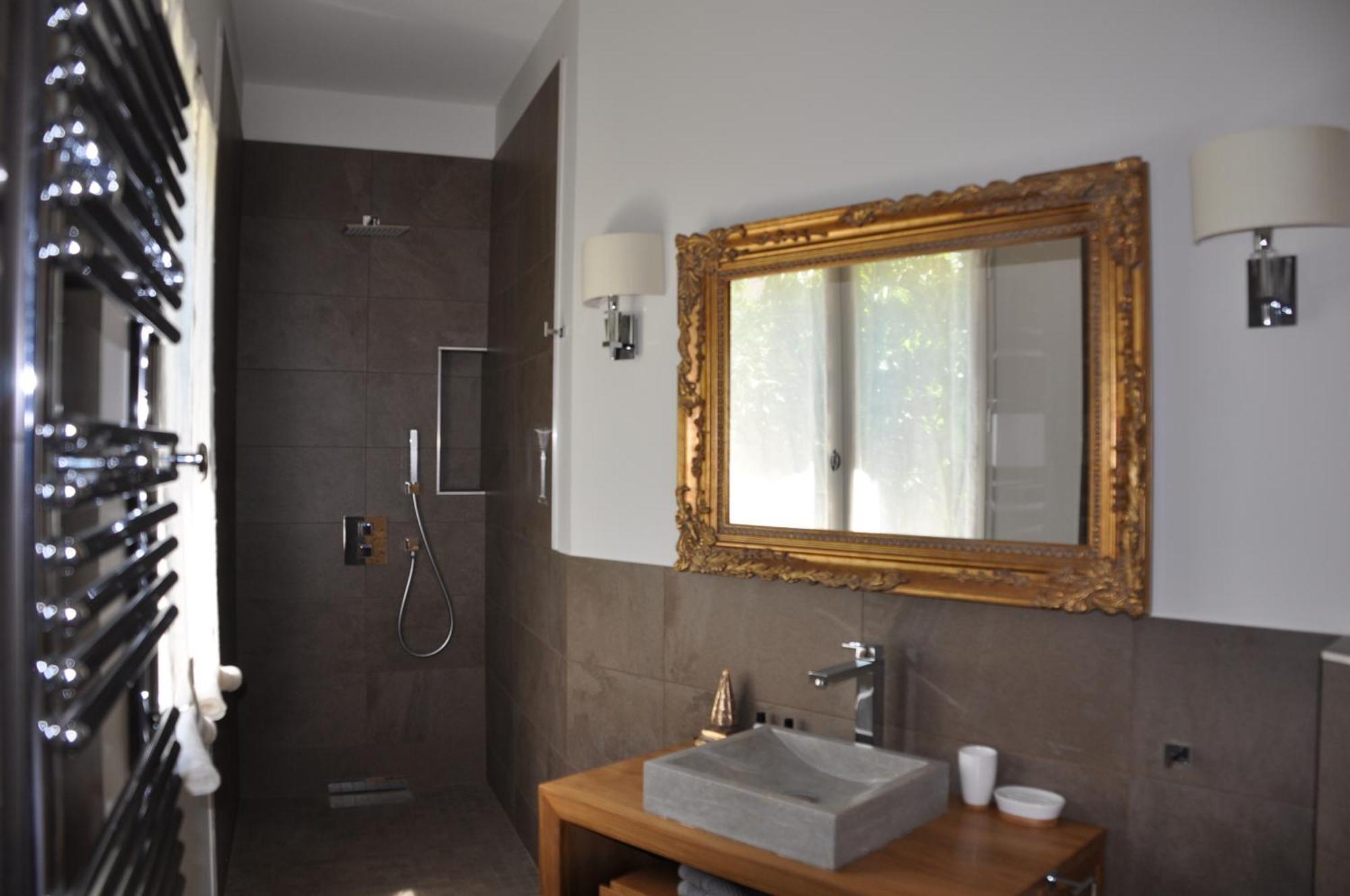 Le Jardin des Amandiers Châteaurenard Zimmer foto